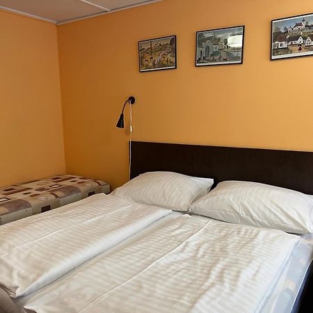 Penzion U Remízky Znojmo Exterior foto